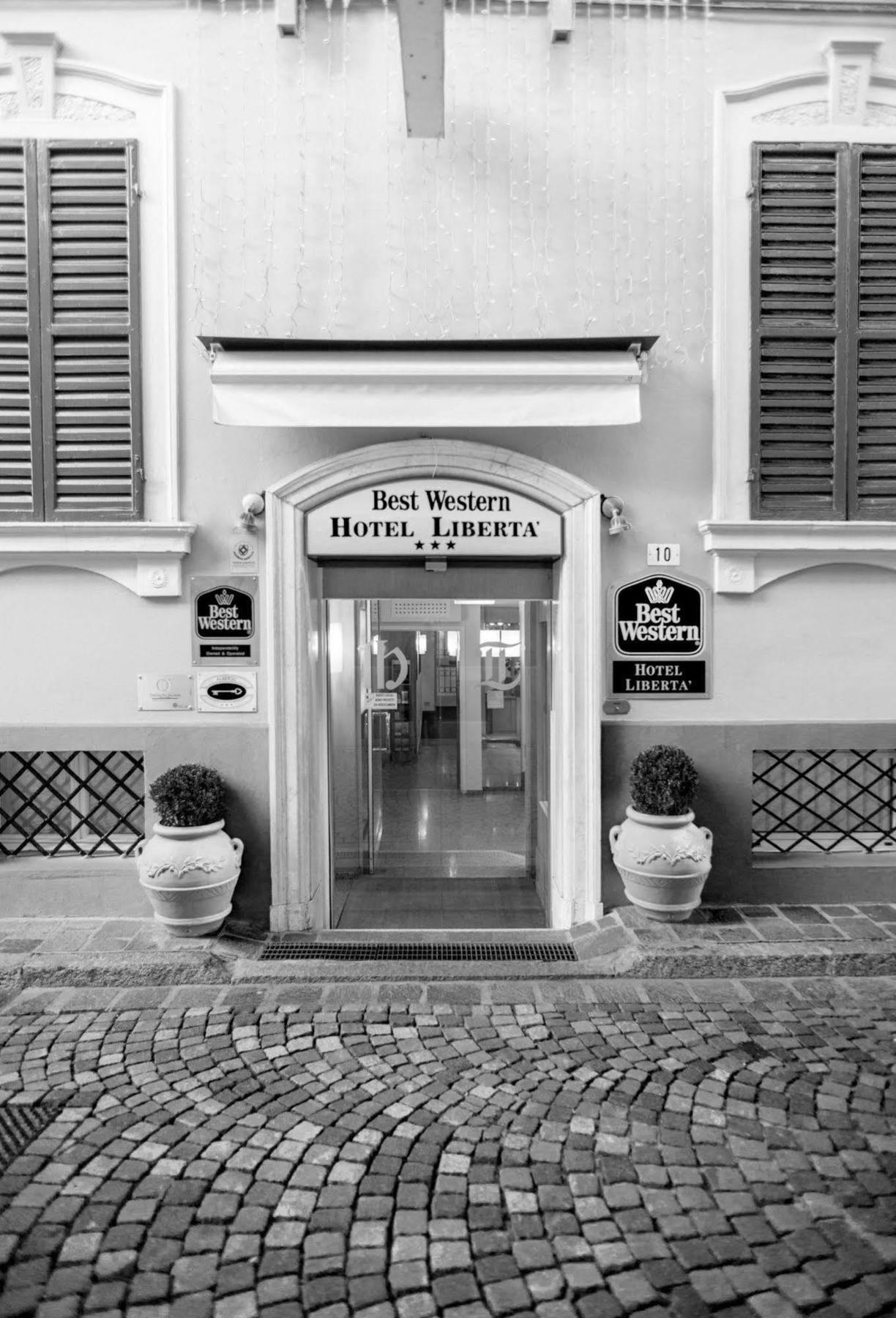 Best Western Hotel Libertà Modena Exterior foto